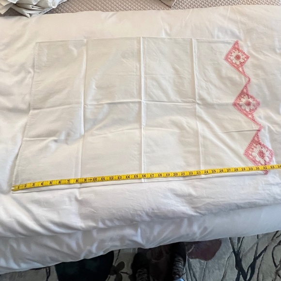 Vintage Pillow Cases/Shams, Set of Two - Picture 10 of 12